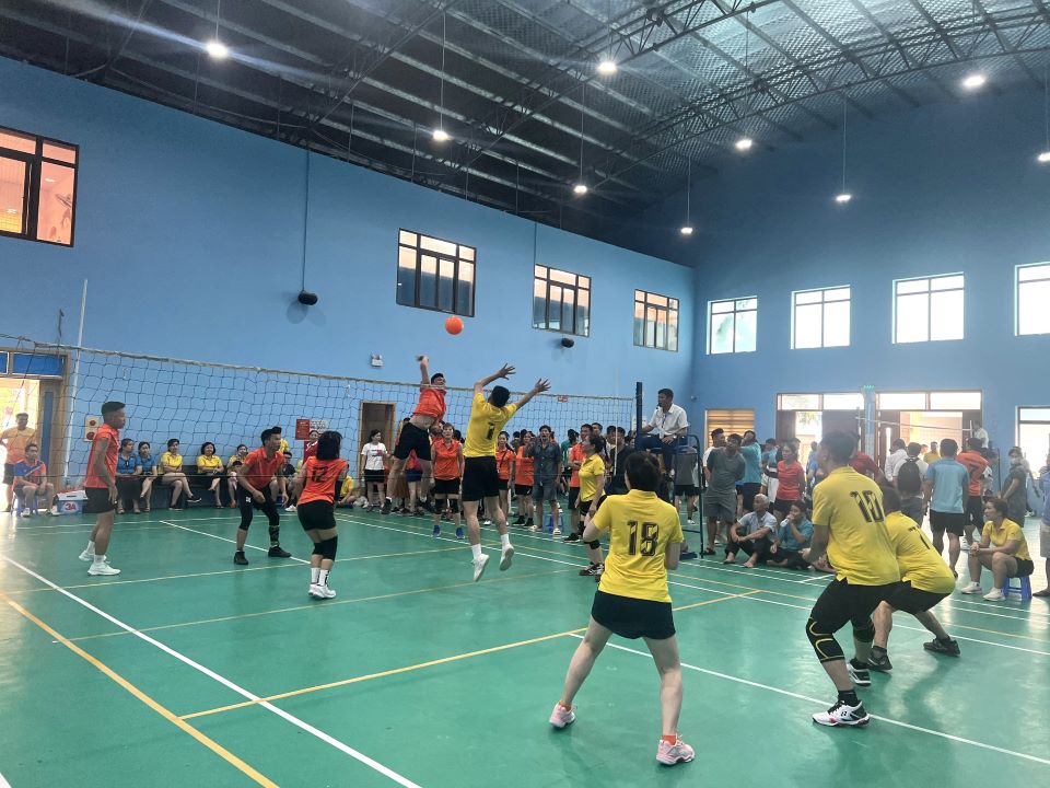  Đoàn CBCNV PC Sơn La tham gia Ngày hội Văn hóa, thể thao công nhân lao động năm 2024